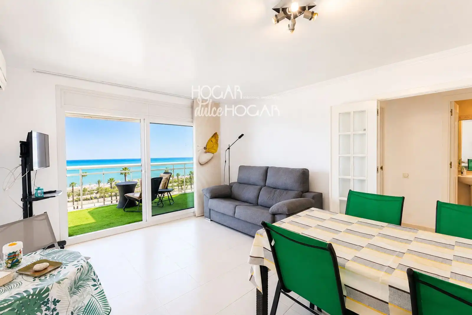 Sala de estar de Ático en venta en Calafell con Aire acondicionado, Calefacción y Terraza