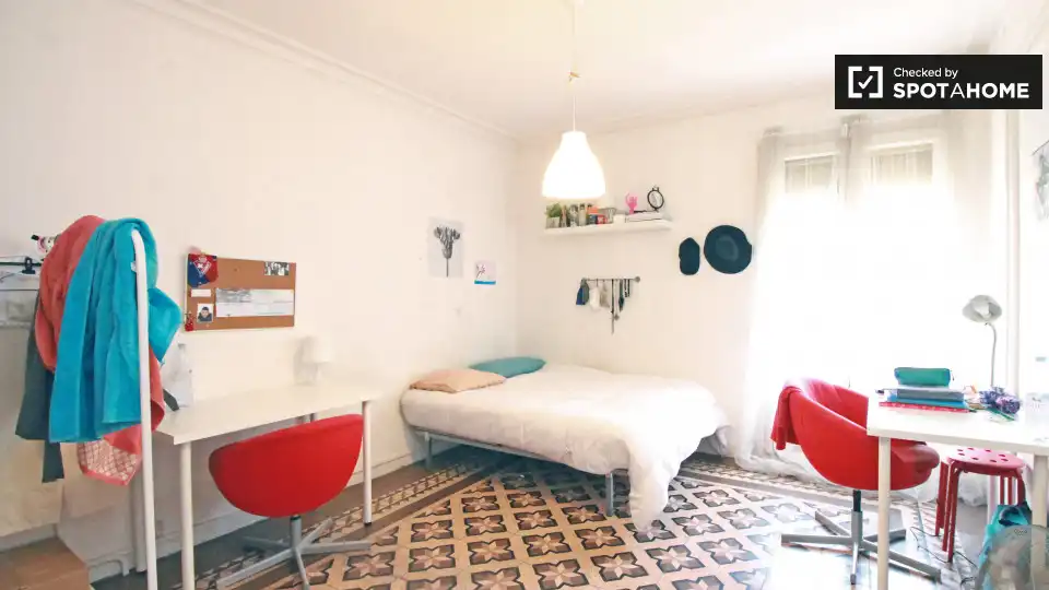 Habitación de Piso para compartir en Gràcia