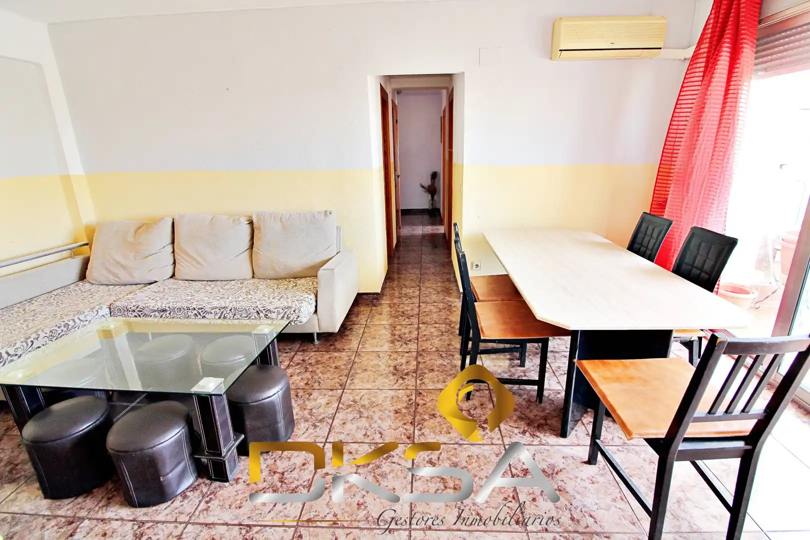 Außenansicht von Wohnung zum Verkauf in Almazora / Almassora mit Klimaanlage, Heizung und Terrasse