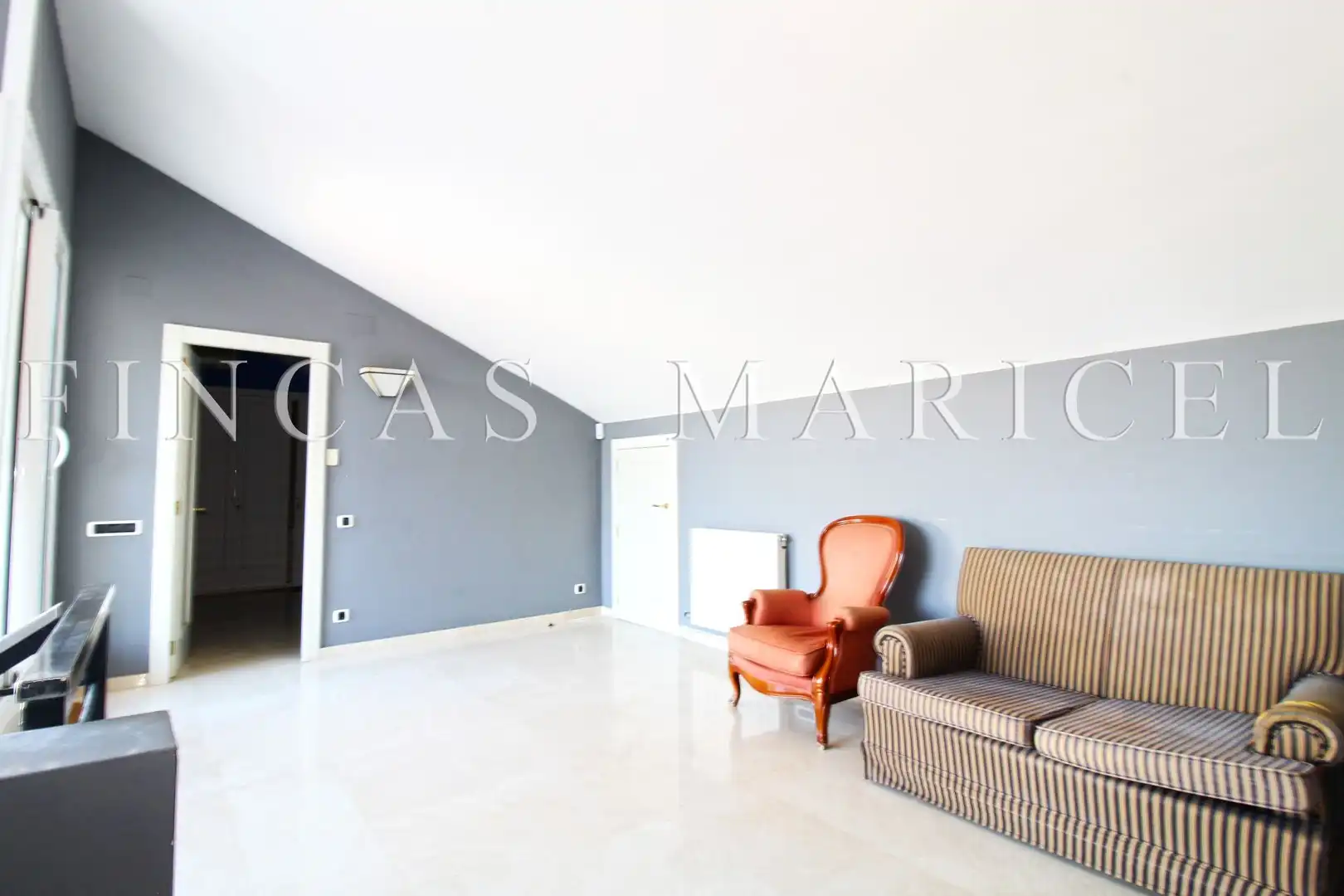 Sala de estar de Ático en venta en Sitges con Aire acondicionado, Calefacción y Terraza