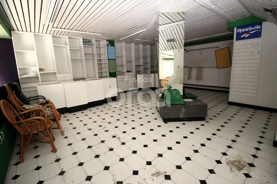 Local comercial en venta en Centro, imagen 4