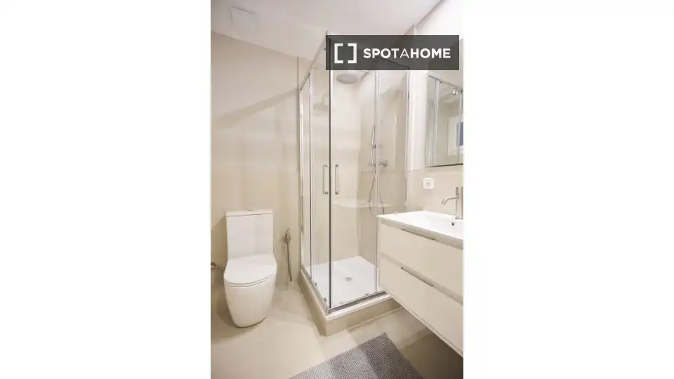 Flat with terrace to rent in Eixample, imagen 8