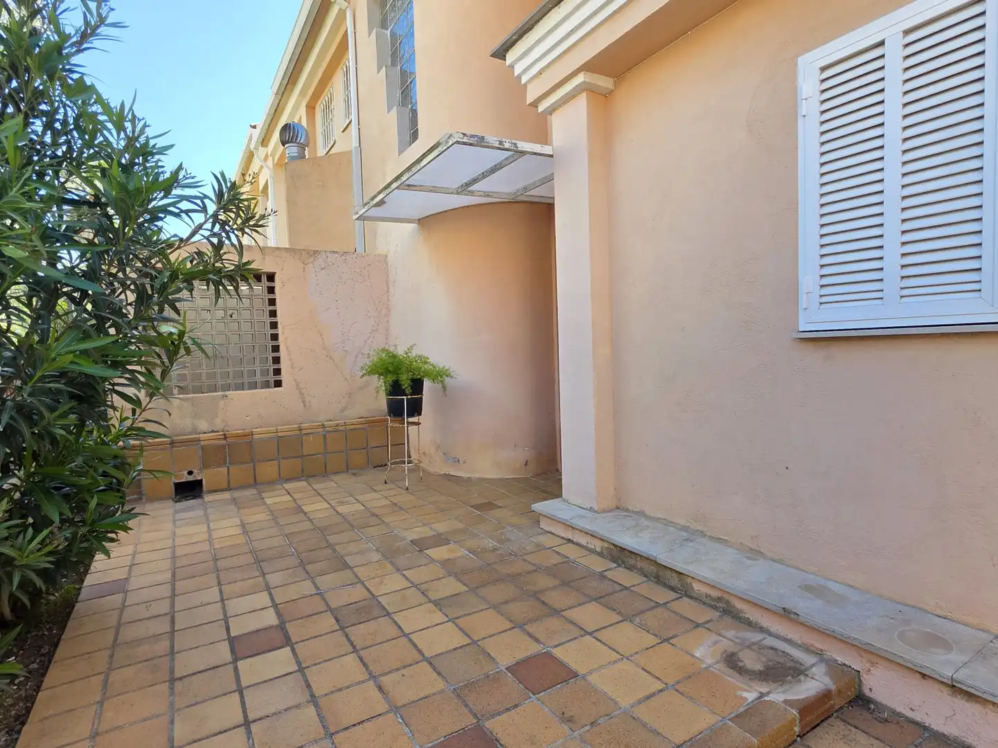 Terrassa de Casa adosada en venda en Benicasim / Benicàssim amb Calefacció, Jardí privat i Terrassa