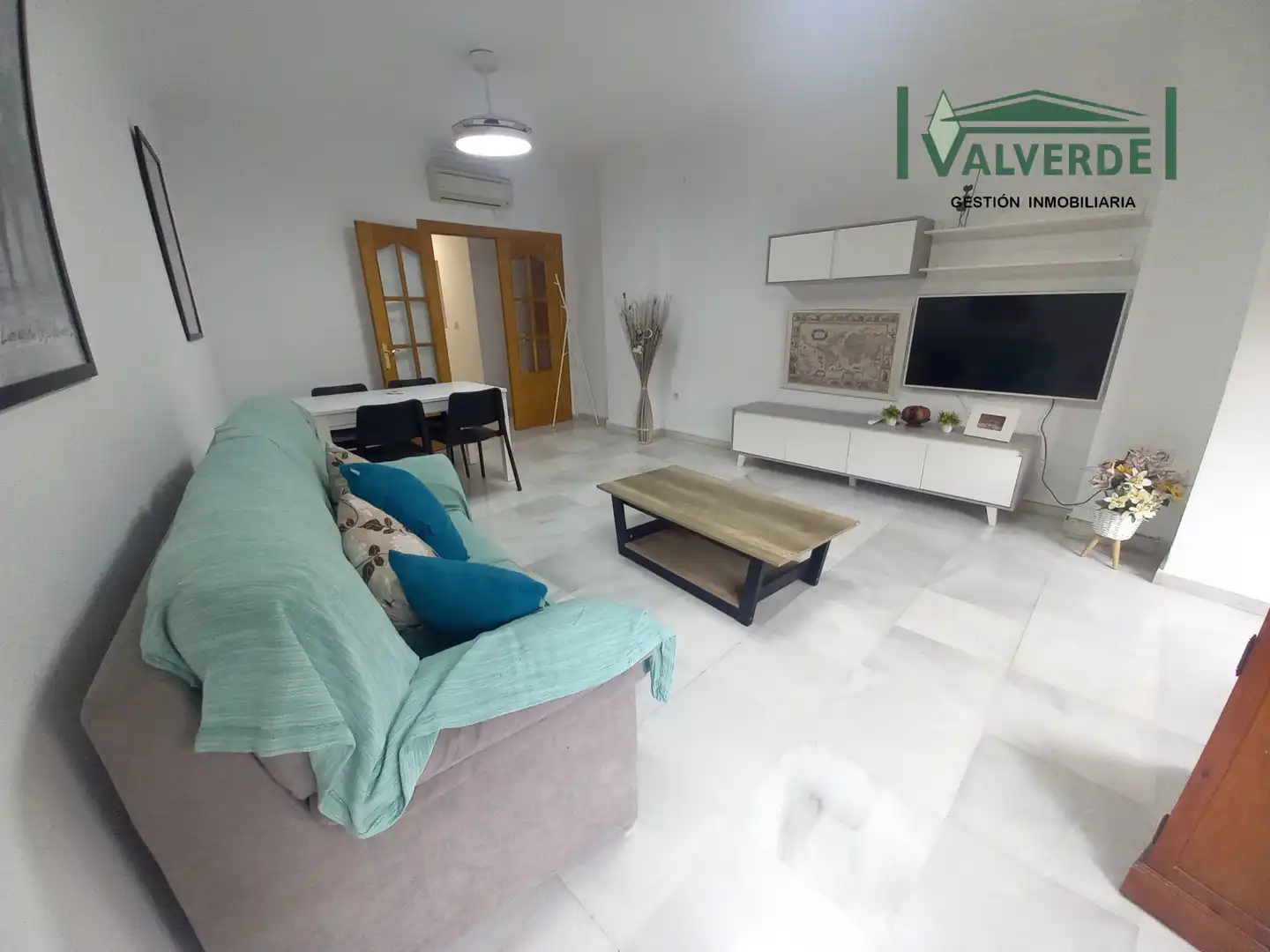 Wohnzimmer von Wohnung zur Miete in Granada mit Klimaanlage, Heizung und Möbliert