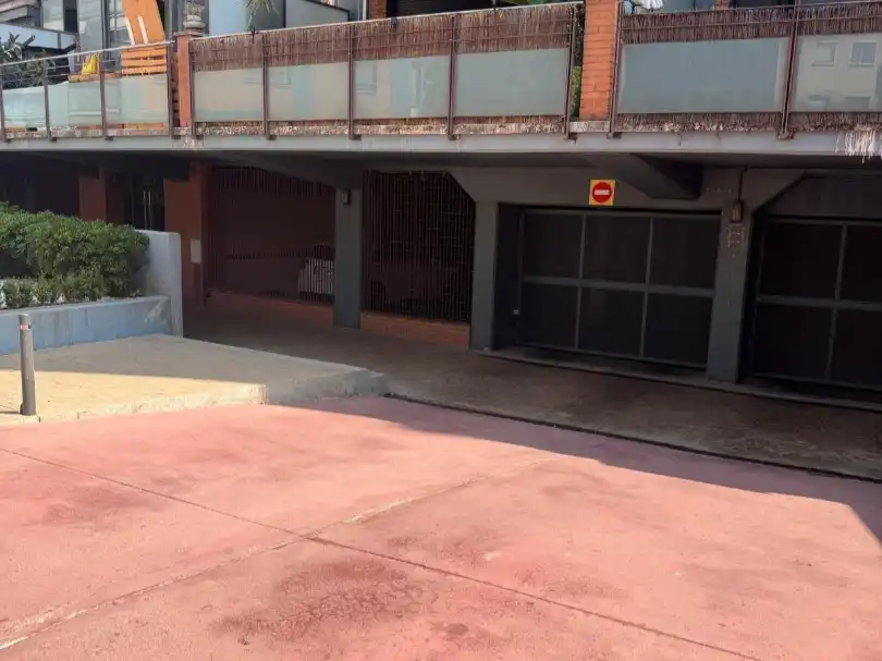Individuel à vendre à Carrer del priorat 5, imagen 3