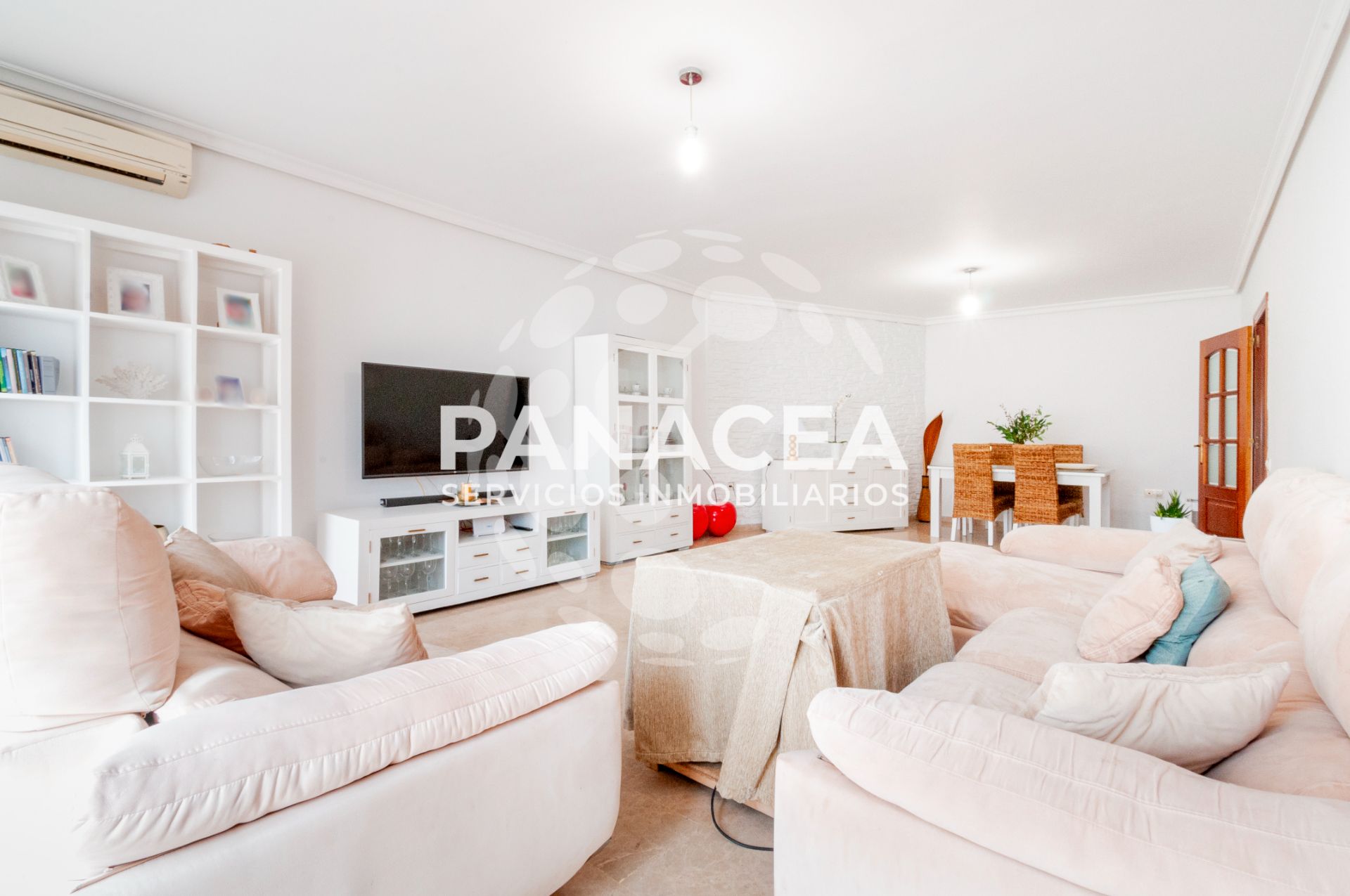 Piso en venta en Roquetas de Mar con Amueblado, Horno y Lavadora