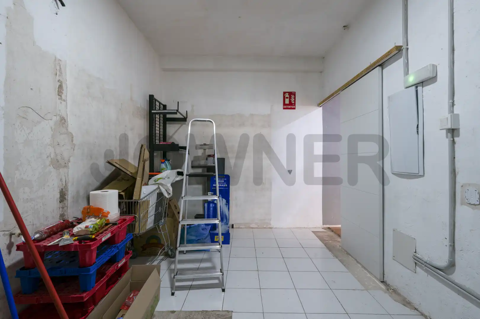 Local en venta en Fuenlabrada con Aire acondicionado
