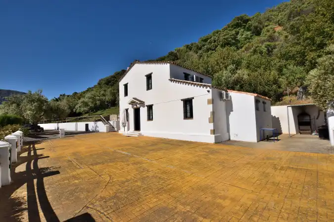 Vista exterior de Finca rústica en venta en Zahara con Aire acondicionado, Calefacción y Jardín privado