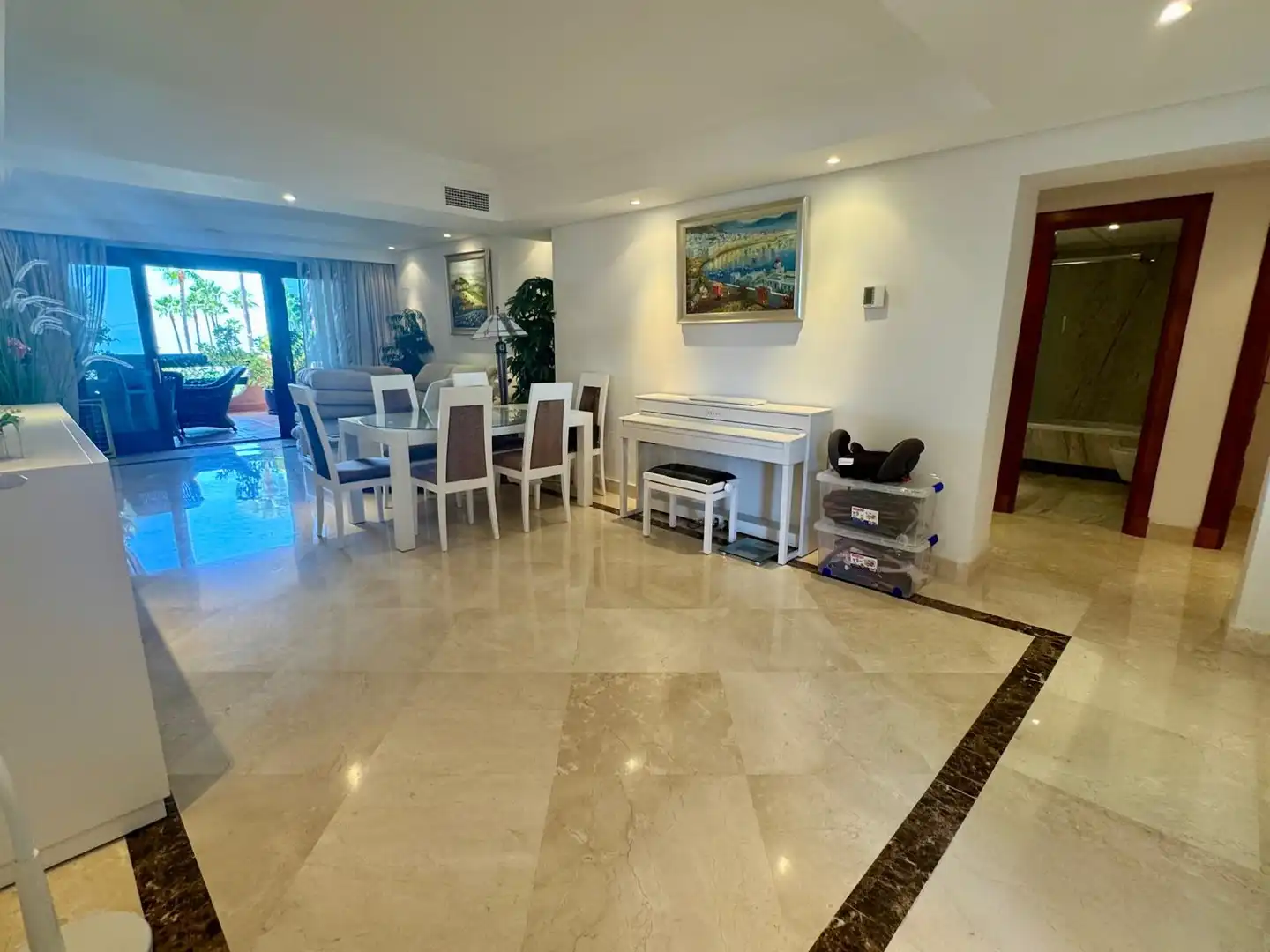 Comedor de Apartamento en venta en Estepona con Aire acondicionado, Terraza y Piscina