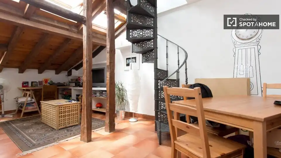 Piso en alquiler en Centro, imagen 2
