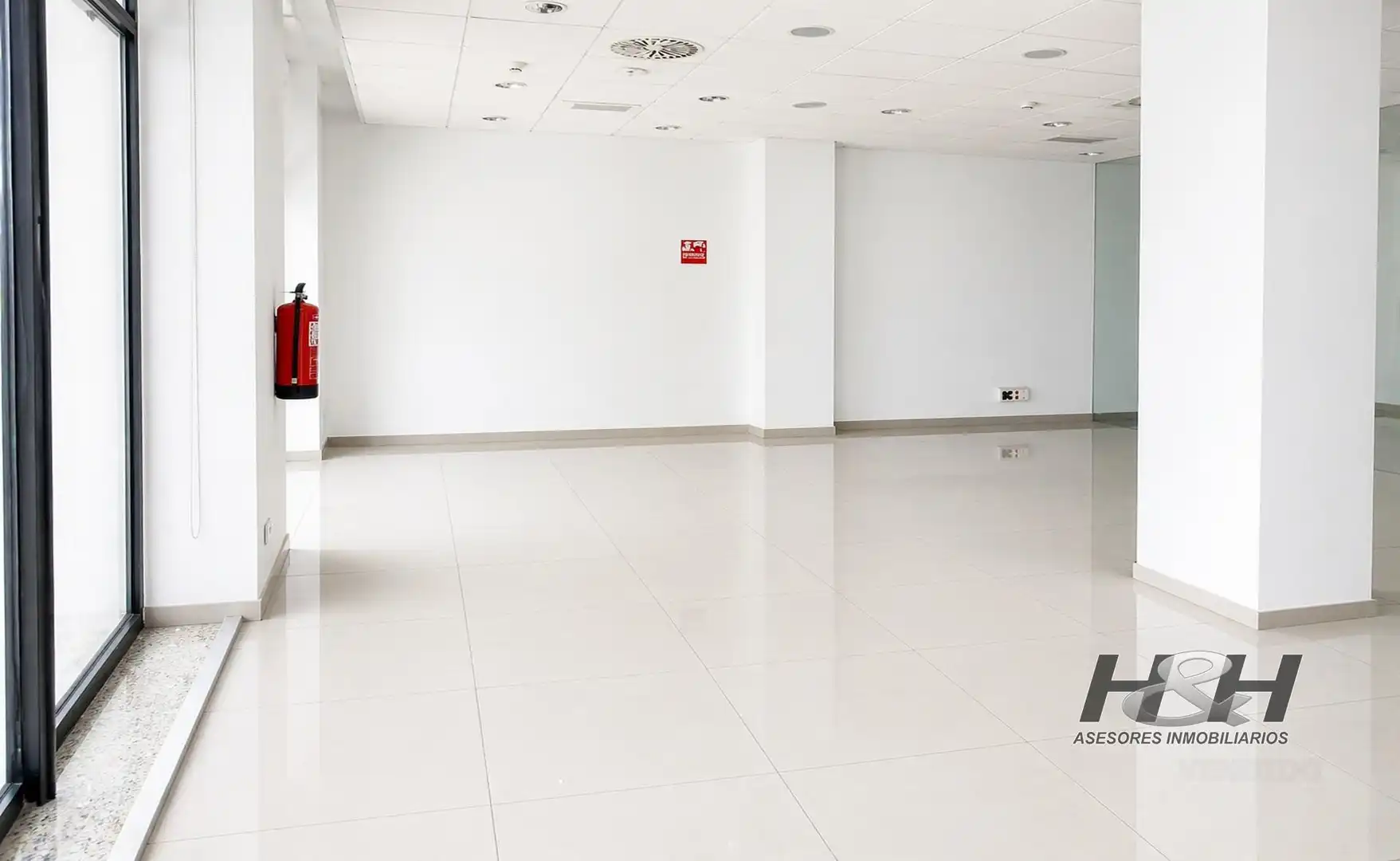 Local comercial en alquiler en Parc Central, imagen 6