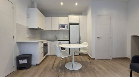 Foto 2 von Wohnung zur Miete in Calle Sant Josep, 18, La Barceloneta, Barcelona Capital