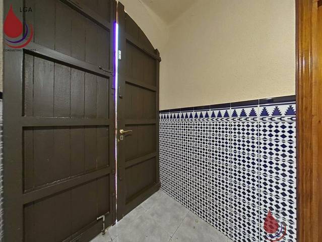 Casa-chalet en Venta en Nucli Antic