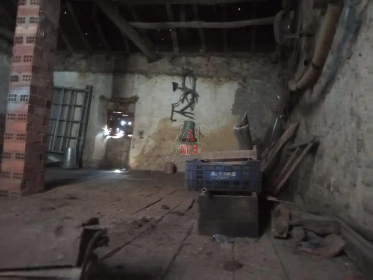 Finca rústica en venda en La Robla  amb Jardí privat i Traster