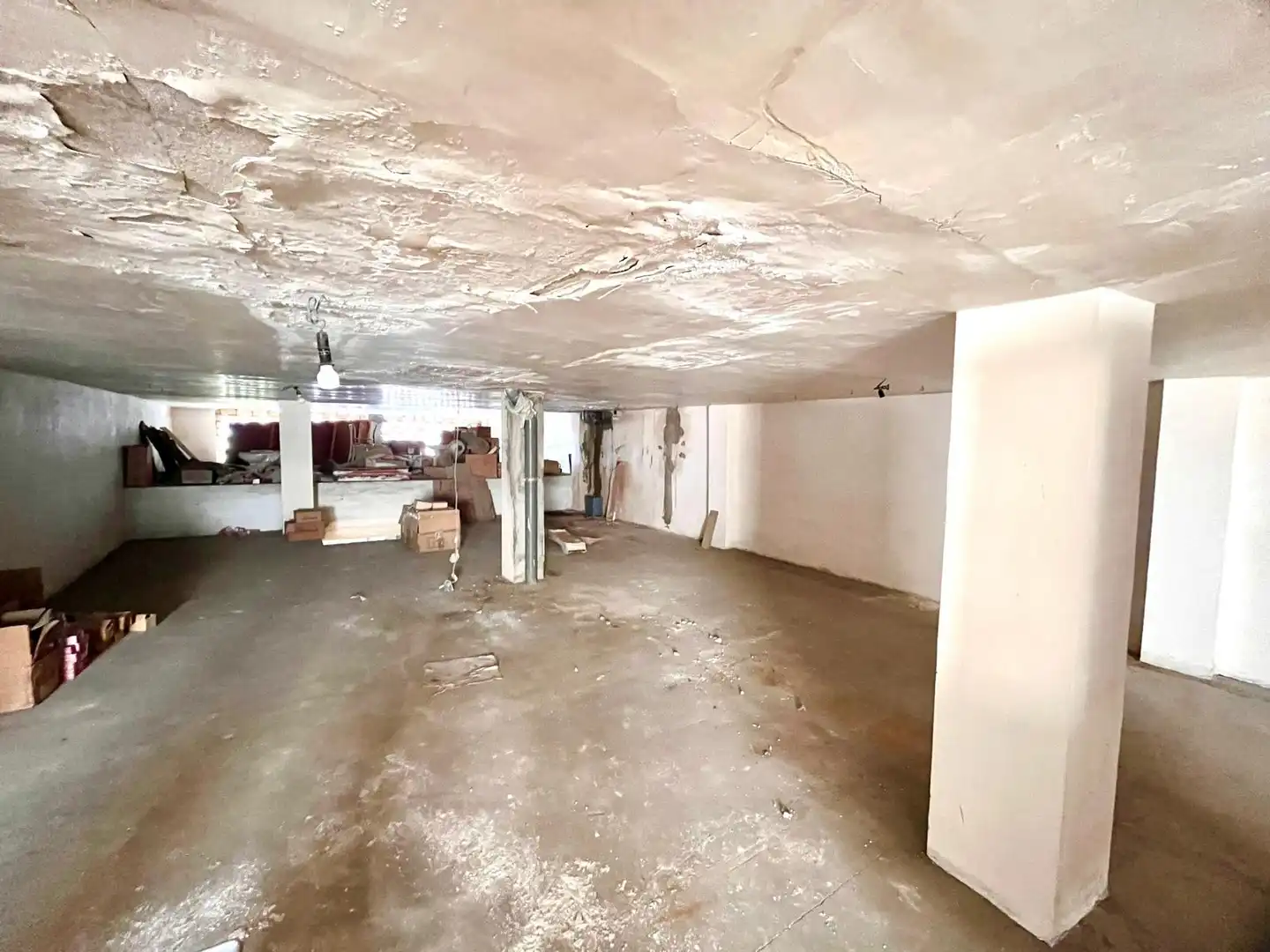 Local comercial en venda a Núcleo urbano, imagen 3
