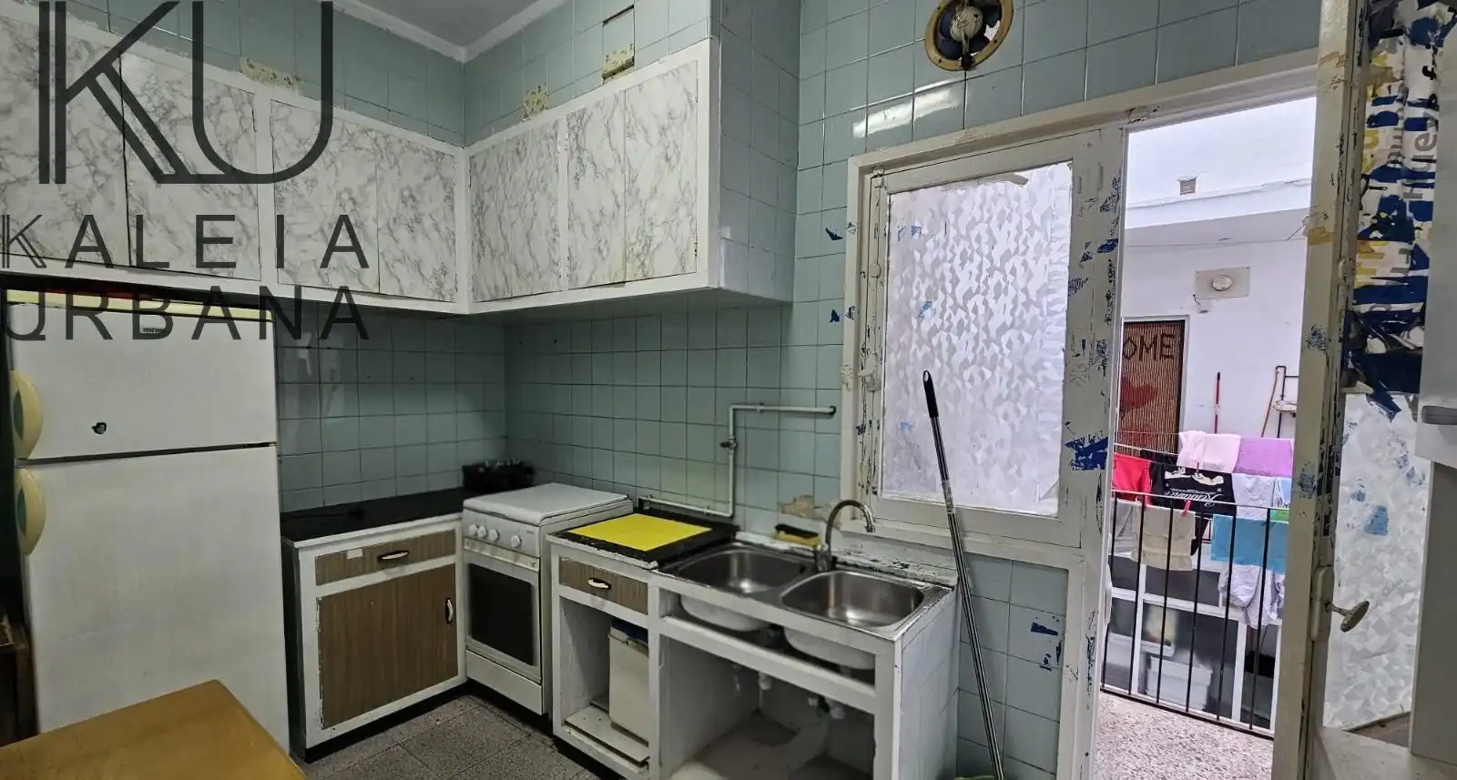 Cocina de Piso en venta en Alicante / Alacant