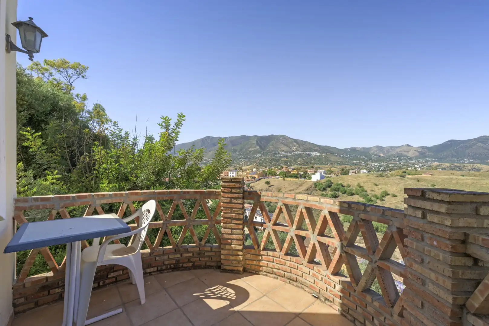 Terrassa de Casa o xalet en venda en Mijas amb Aire condicionat, Terrassa i Piscina