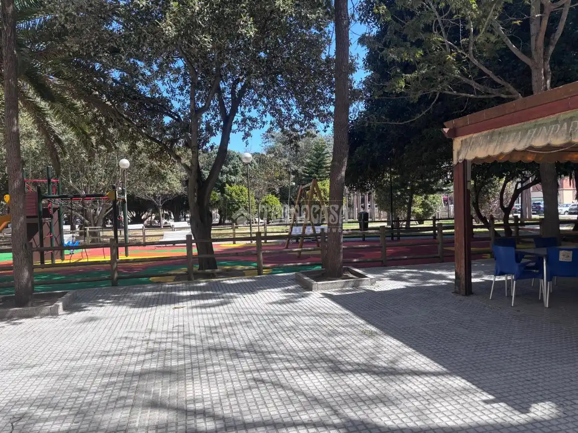 Local comercial en venda a Asdrúbal - Bahía Blanca, imagen 3