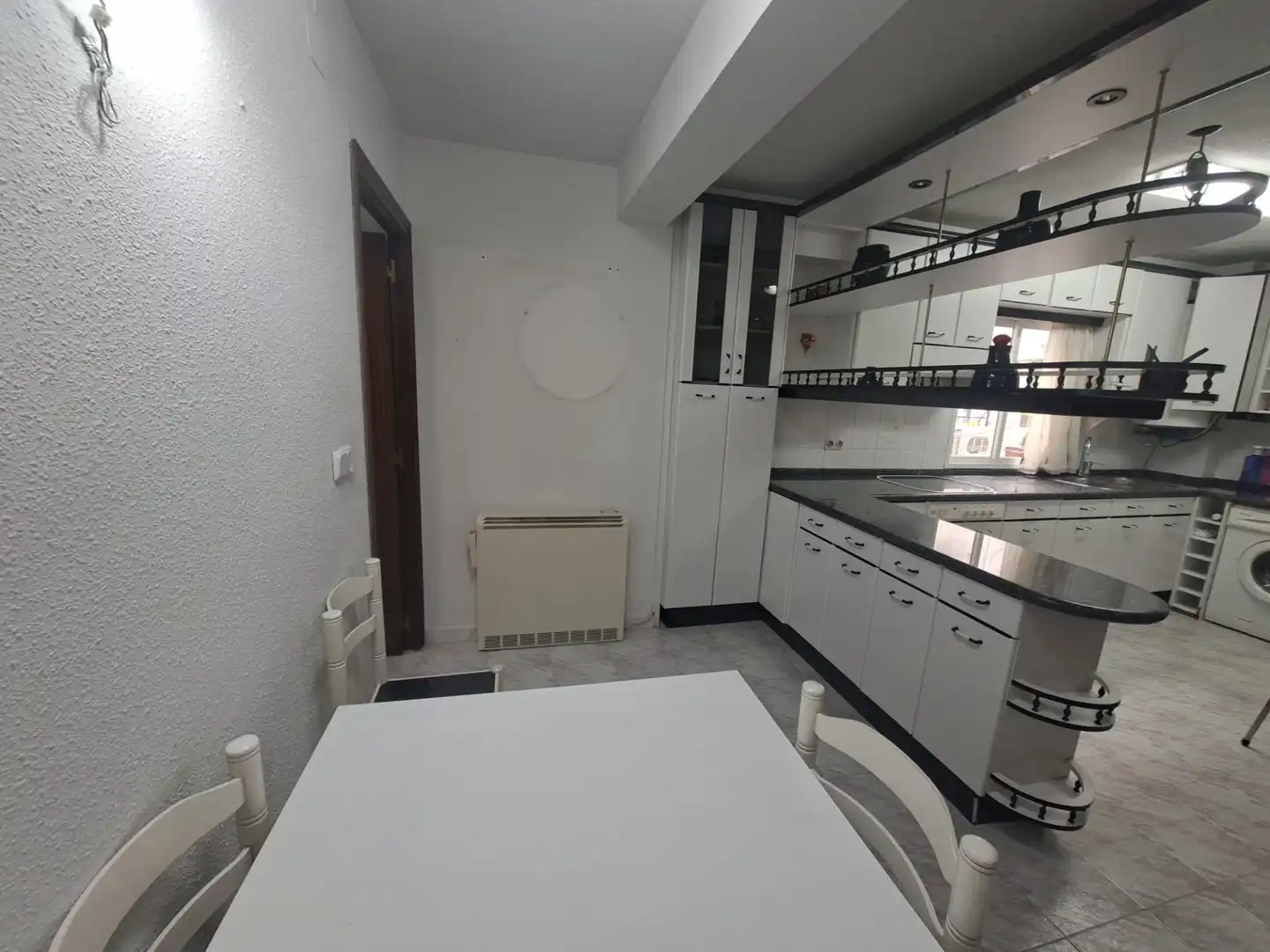 Cocina de Piso en venta en Madrid