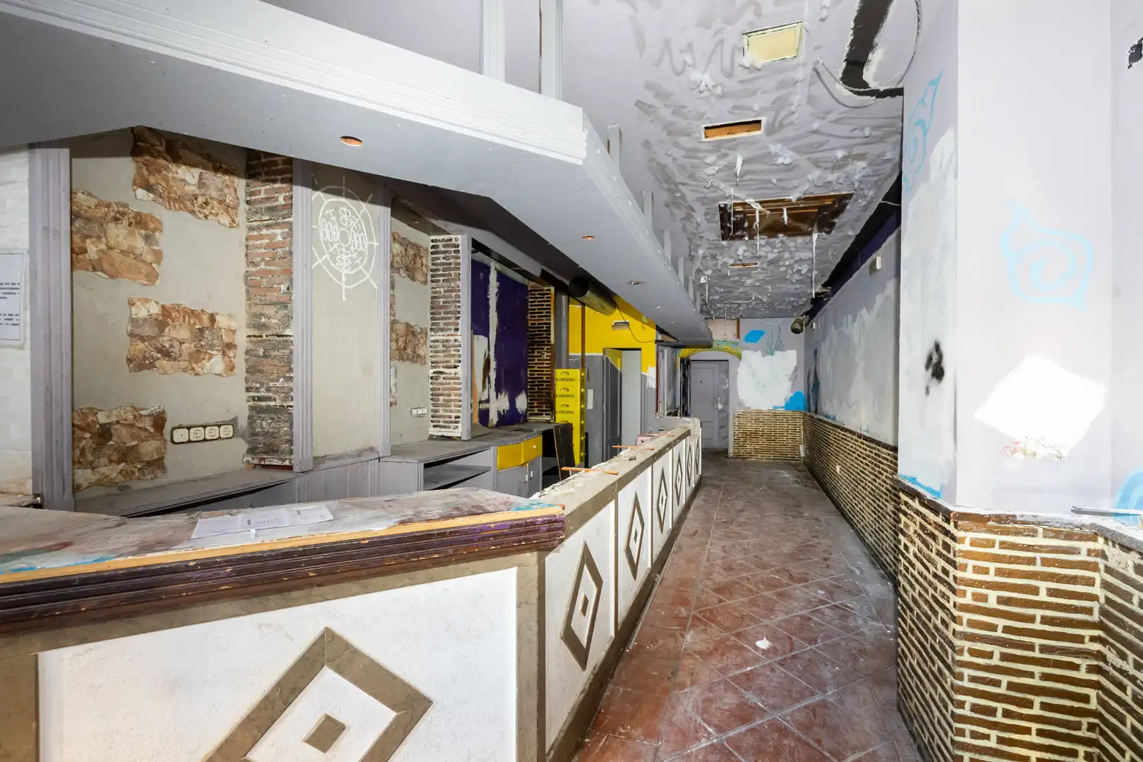 Local comercial de lloguer a Calle Martínez de la Rosa 23, imagen 4