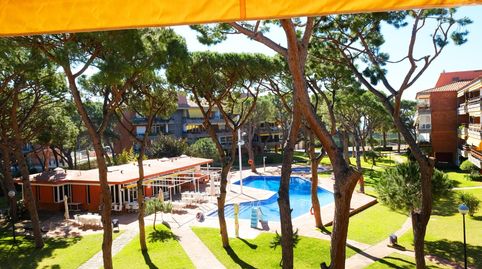 Foto 2 de Apartamento en venta en Avenida Europa, Gavà Mar, Gavà
