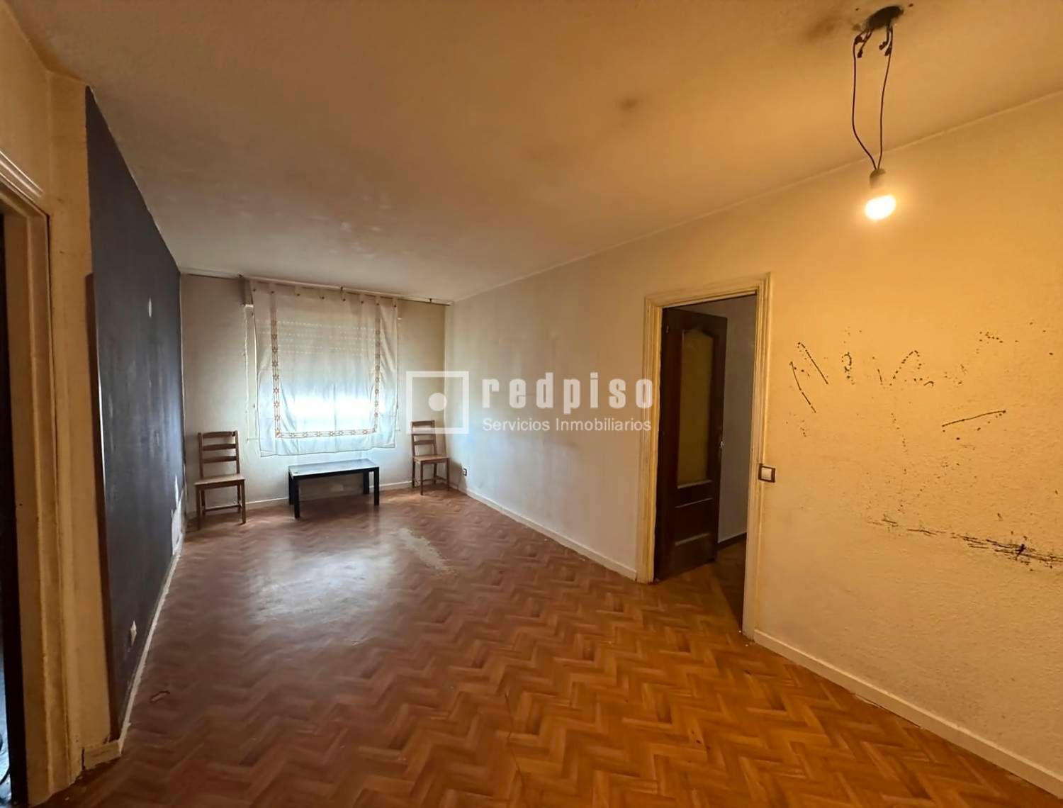 Dormitori de Pis en venda en  Madrid Capital