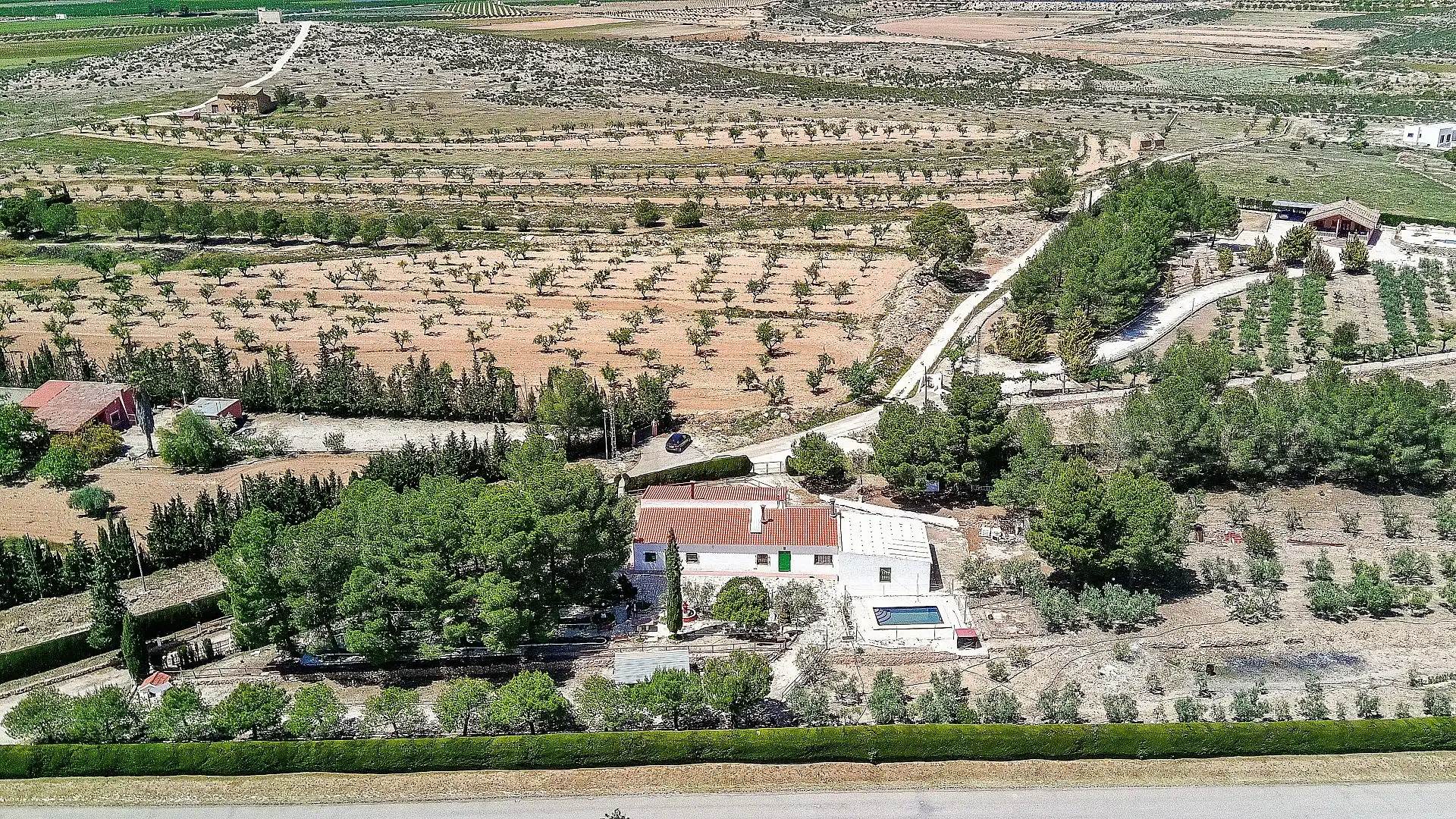 Casa rústica en venta en El Pinós / Pinoso