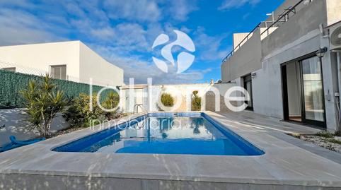 Foto 2 de Casa adosada en venda a Nueva Santa Barbara - Cruz de Gracia, Godella