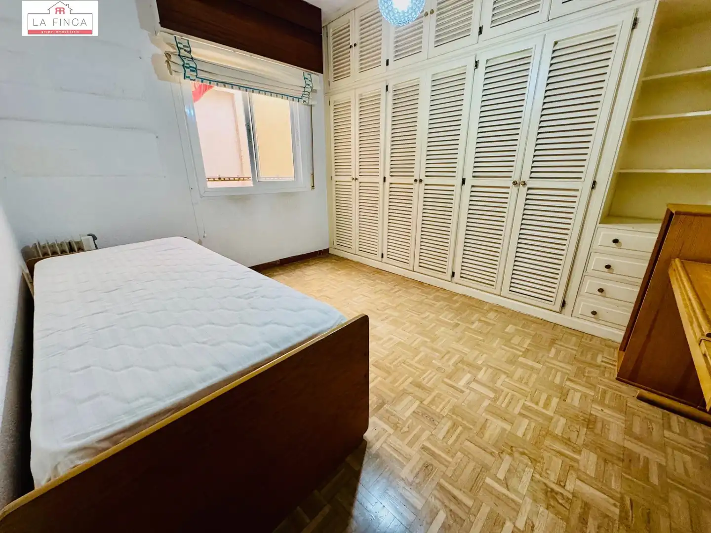 Bedroom of Flat for sale in Málaga  with Air Conditioner and Parquet flooring