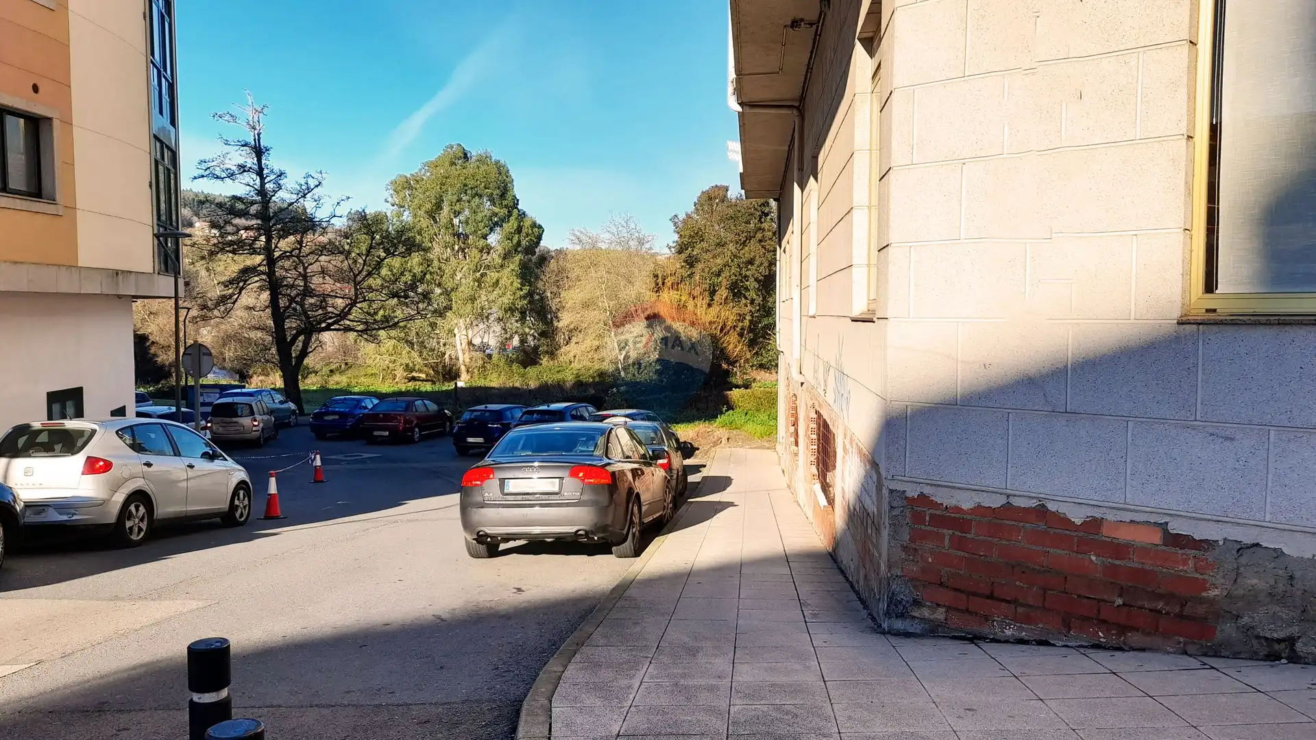 Parking de Local en venta en Betanzos