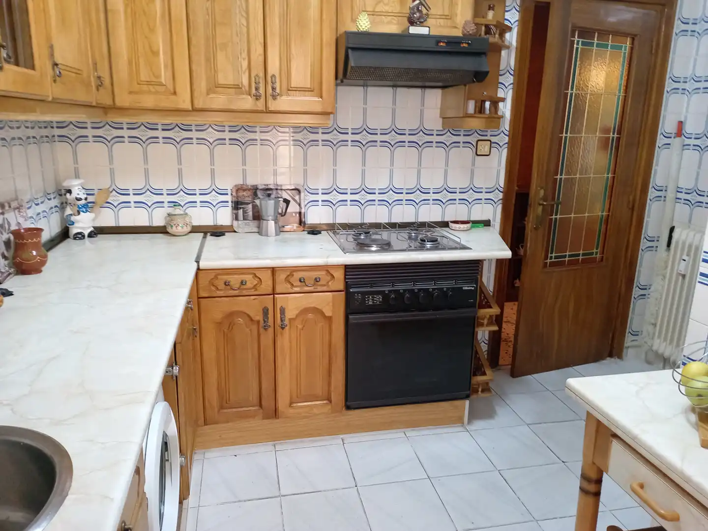 Kitchen of Flat for sale in Salamanca  with Heating, Furnished and Oven