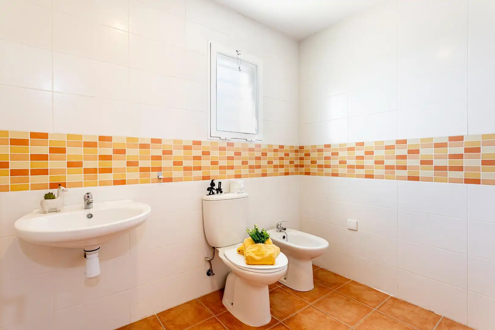 Baño de Casa adosada en venta en Montserrat con Aire acondicionado, Jardín privado y Terraza