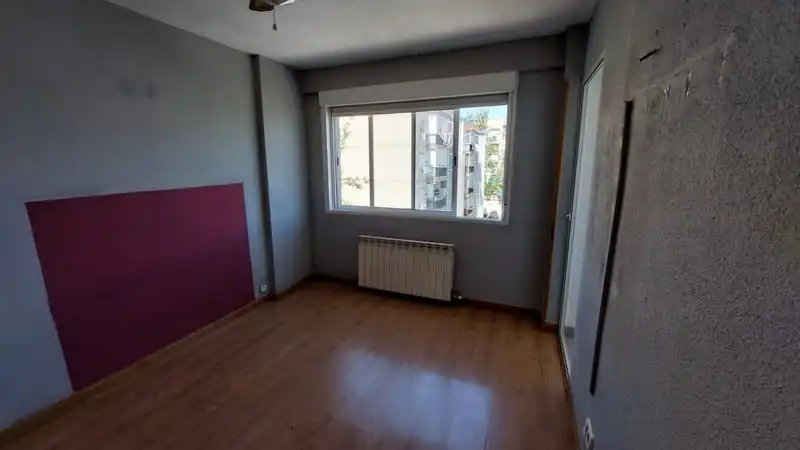 Piso en venta en Av Roma, Ciudad 70