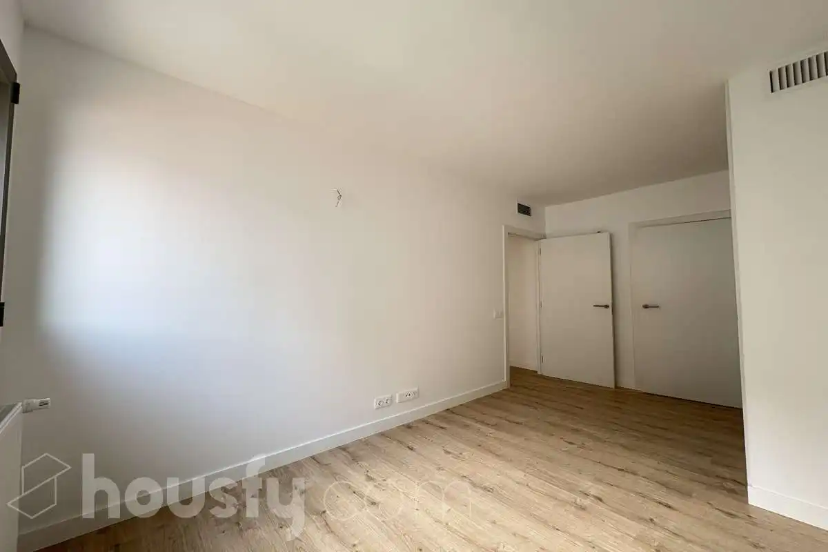Appartamento con terrazza in vendita a Carrer Antón Agullana ., imagen 7