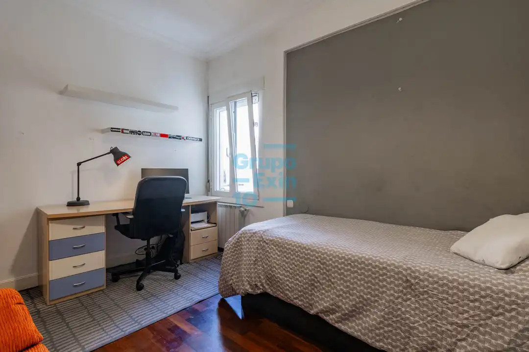 Habitación de Piso en venta en Donostia - San Sebastián  con Calefacción