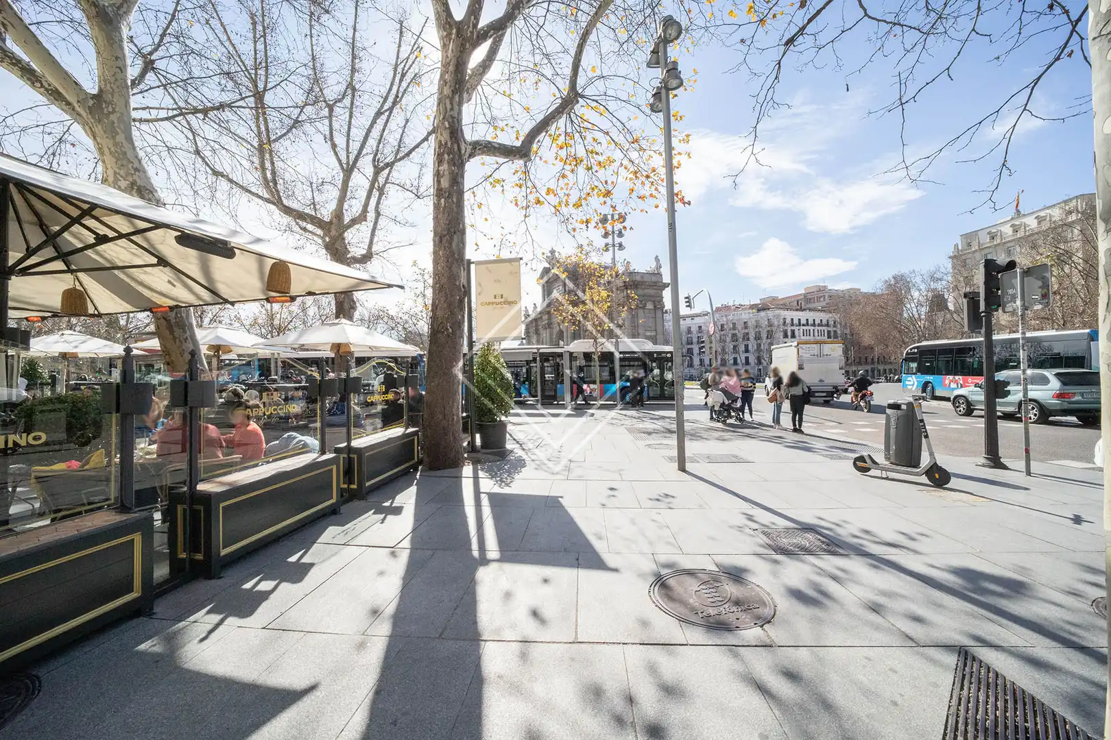 Vista exterior de Oficina en venta en Madrid con Aire acondicionado y Calefacción