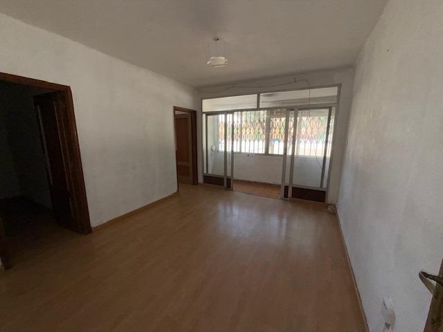 Habitación de Piso en venta en  Madrid Capital con Calefacción y Terraza
