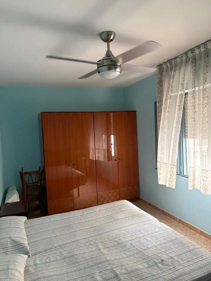 Habitación de Piso de alquiler en Plasencia con Terraza y Amueblado