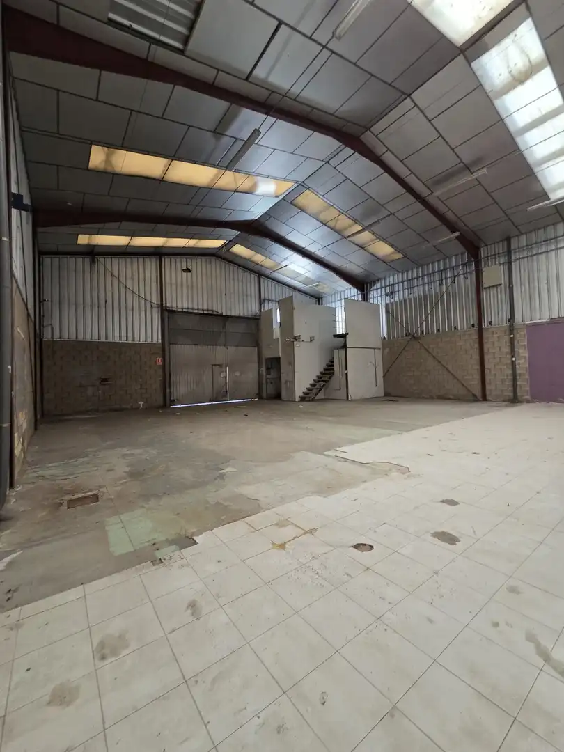 Local comercial en venda a La Lastra, imagen 6