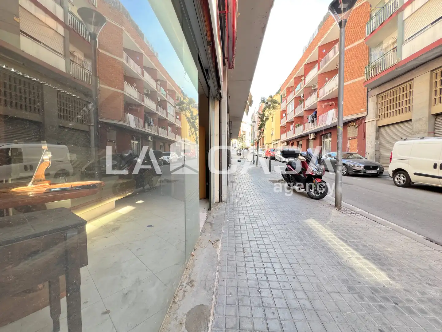 Local comercial en venda a Salut - Lloreda, imagen 8