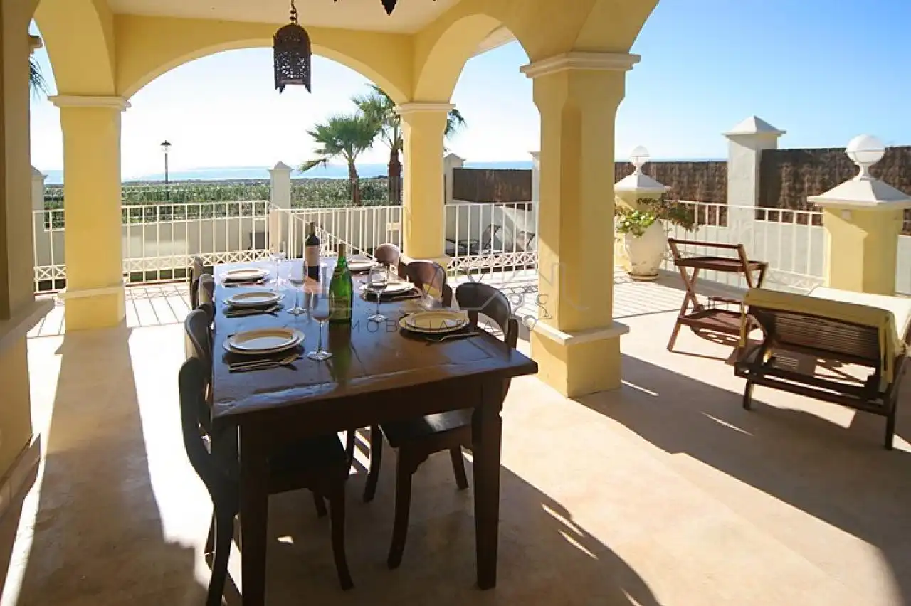 Villa avec piscine à vendre à Nueva Andalucía, imagen 2
