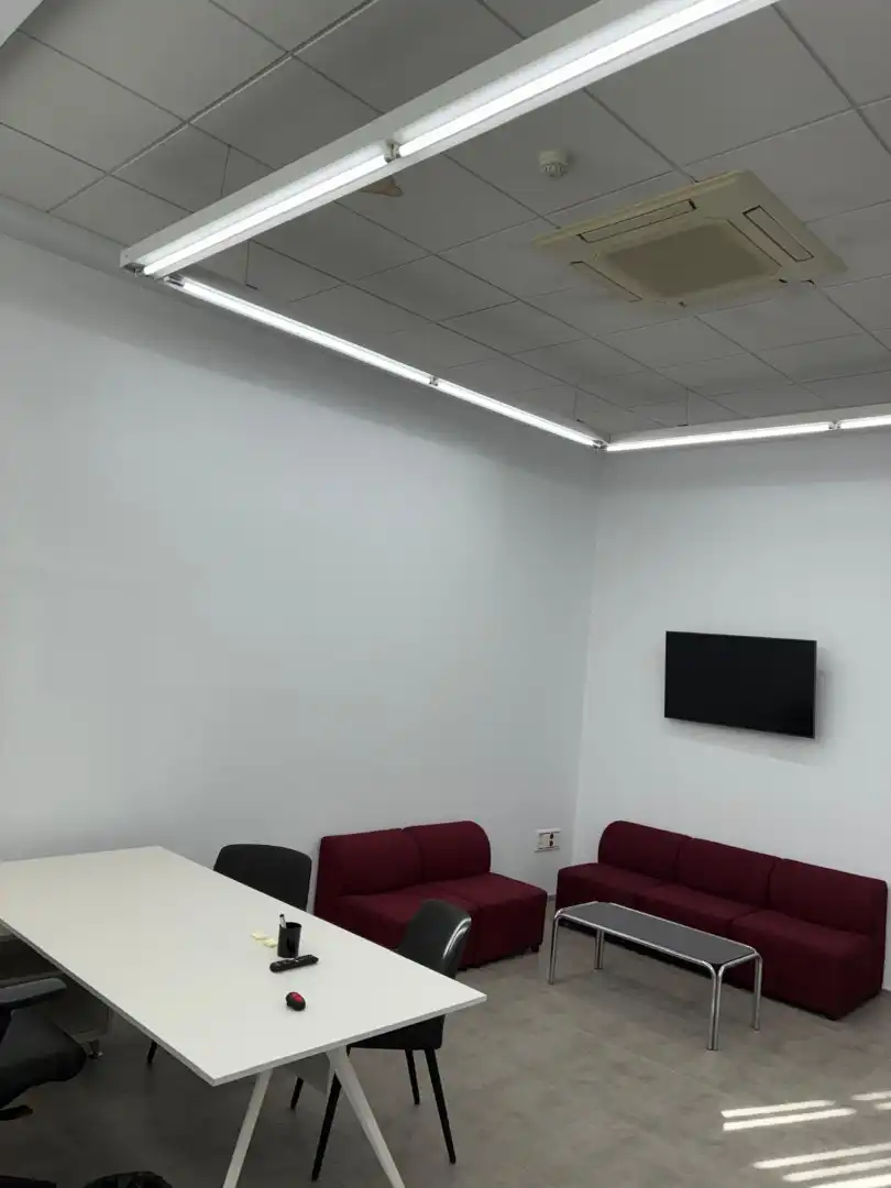 Nave industrial de alquiler en Elche / Elx