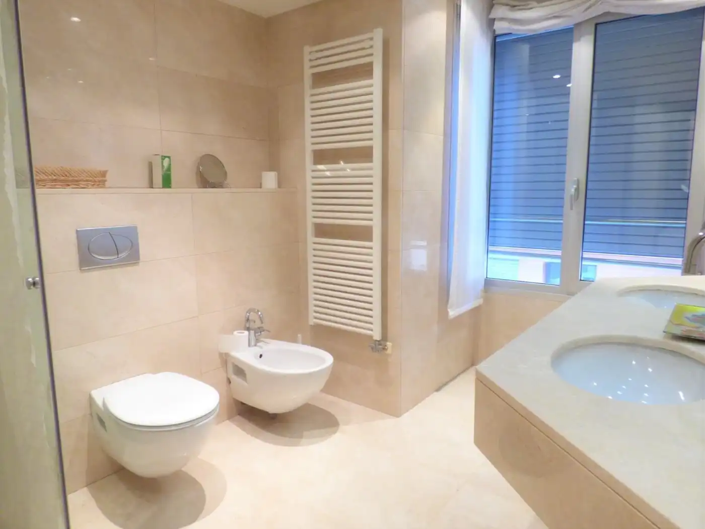 Bany de Casa o xalet en venda en Manresa amb Aire condicionat, Calefacció i Terrassa
