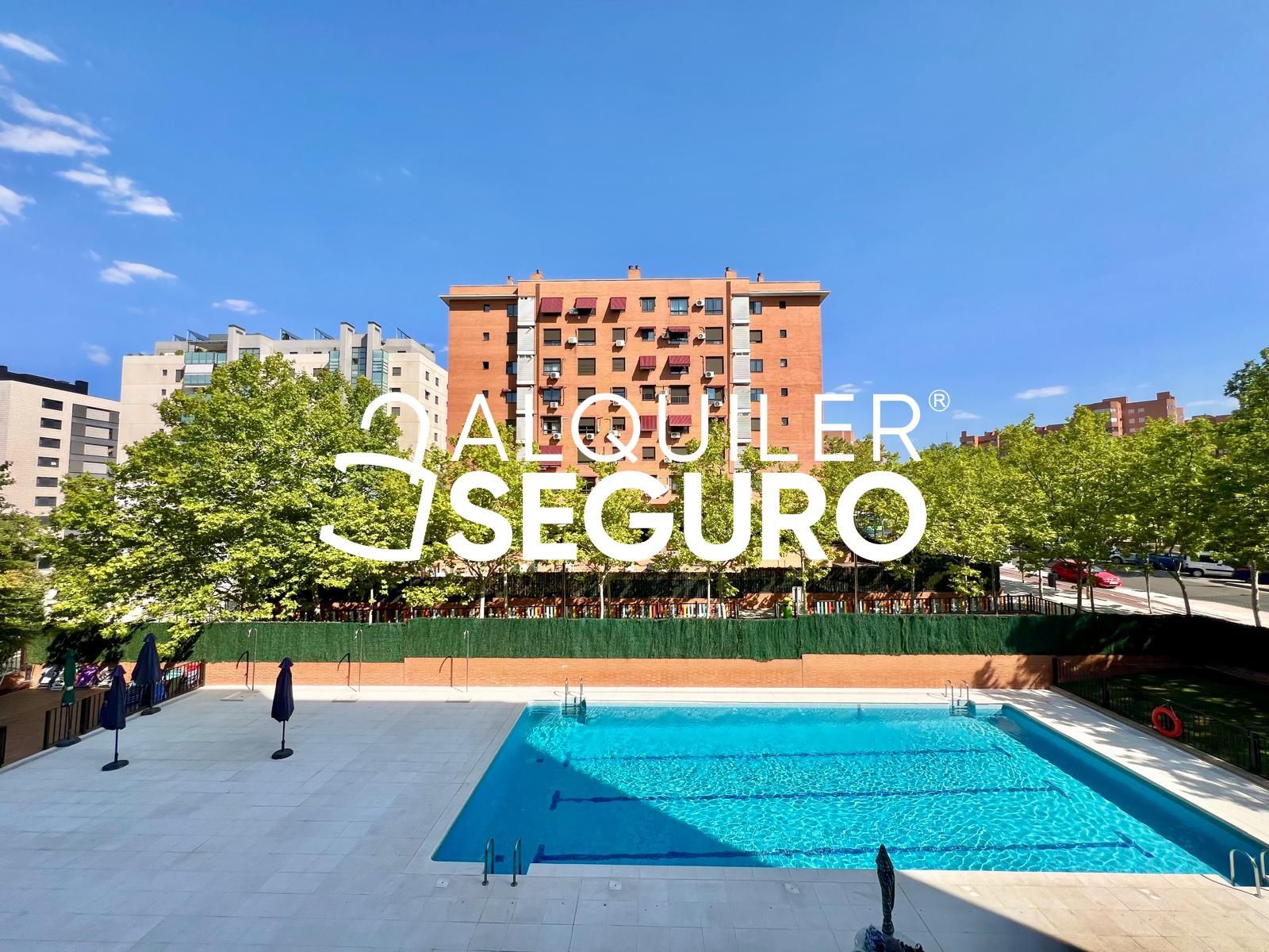 Swimming pool of Flat to rent in Tres Cantos  with Heating, Swimming Pool and Furnished