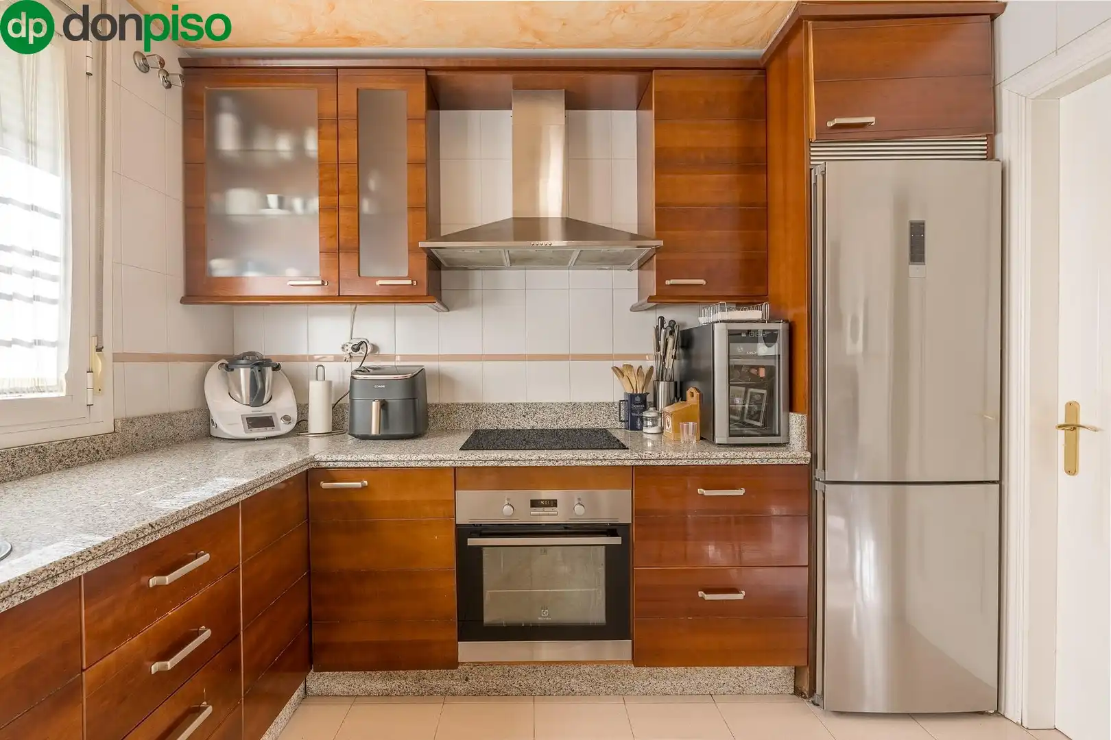 Kitchen of Detached homes for sale in Armilla  with Air Conditioner, Terrace and Balcony