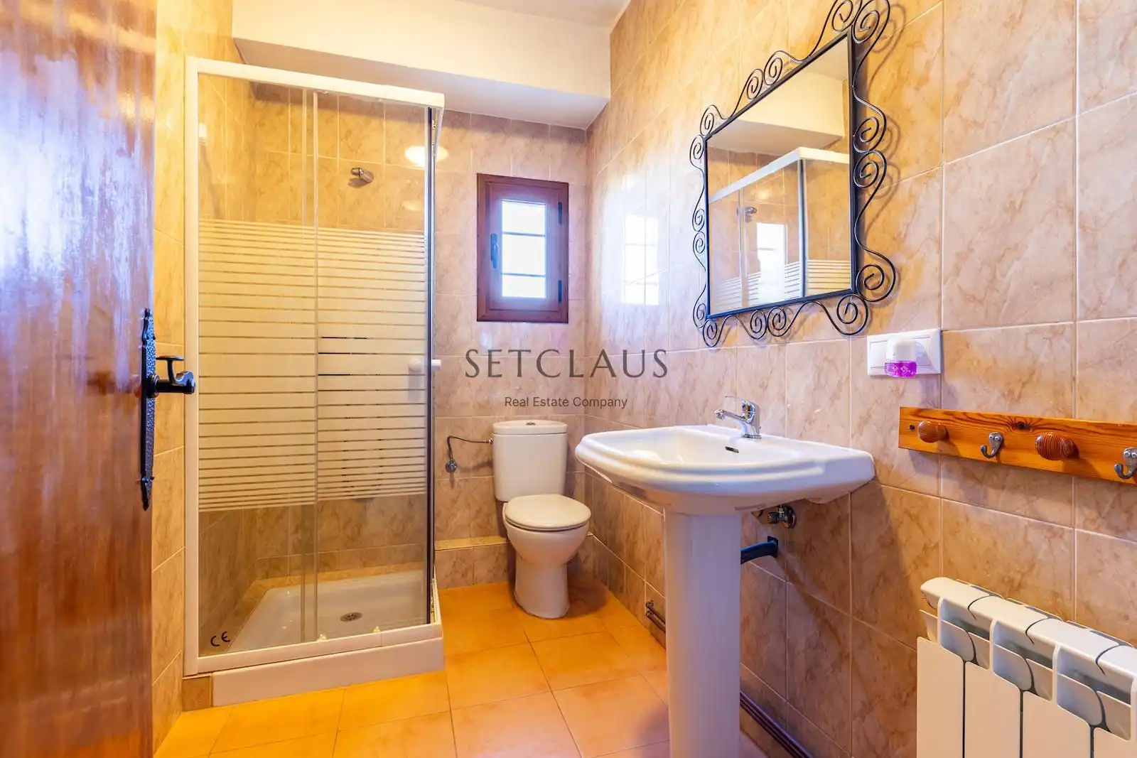 Baño de Finca rústica en venta en Cornudella de Montsant con Calefacción, Jardín privado y Terraza