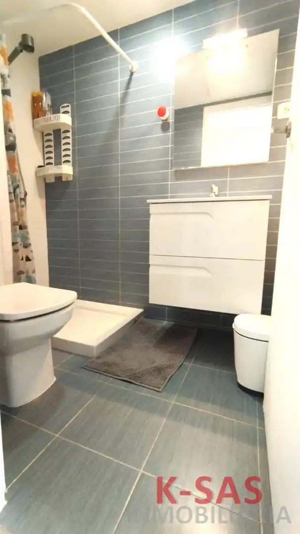 Bathroom of Attic for sale in Esplugues de Llobregat  with Air Conditioner, Terrace and Oven