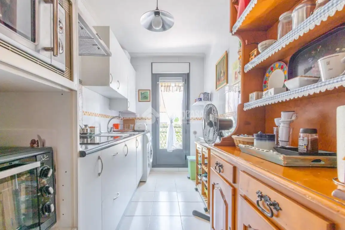 Piso en venta en Avda. madrid, Calvarrasa de Abajo