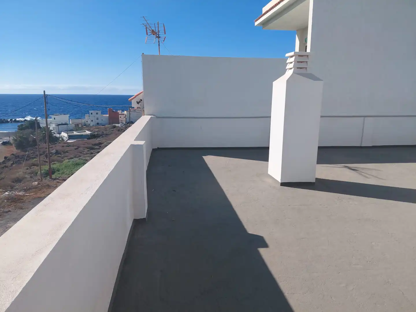 Terrasse von Wohnung zur Miete in Arico mit Ofen und Waschmaschine