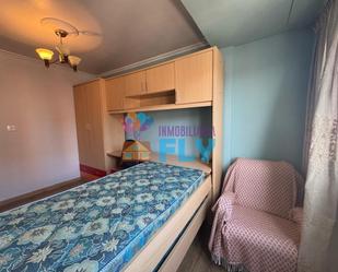 Bedroom of Flat to share in Ourense Capital   with Heating, Furnished and Balcony